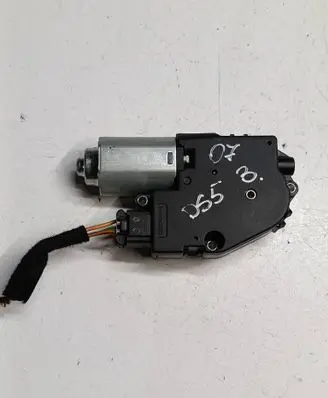 Citroen DS5 Sunroof motor/actuator 1731706A WR09C01AA 05205363