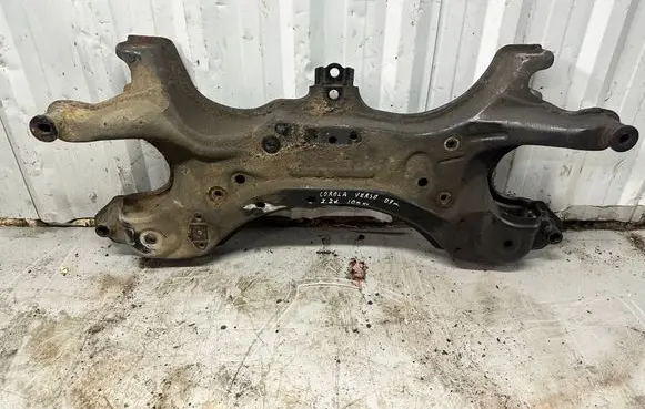 Toyota Corolla Verso AR10 Front subframe