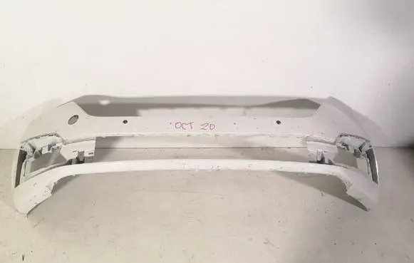 Skoda Octavia Mk4 Front bumper 5E3807221