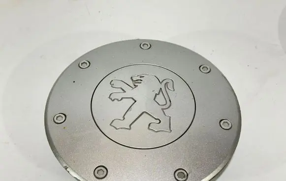 Peugeot Partner Original wheel cap 9682061980