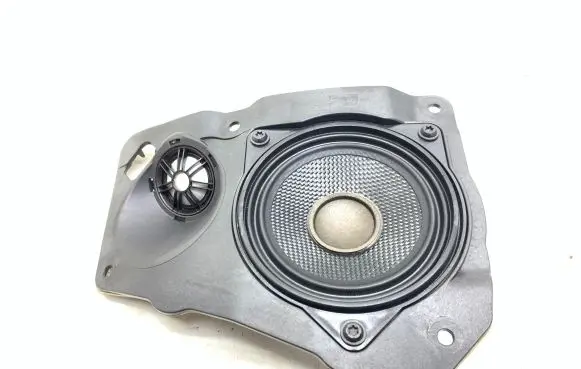 BMW 7 F01 F02 F03 F04 Parcel shelf speaker 9151972 915197207