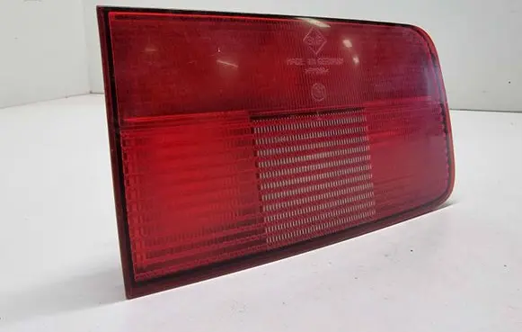 BMW 5 E39 Tailgate rear/tail lights 8371325 393405
