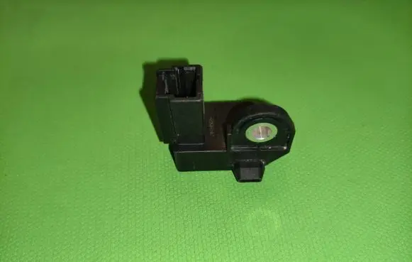 Citroen C4 I Airbag deployment crash/impact sensor 9646768980 604288200 05125ET008548