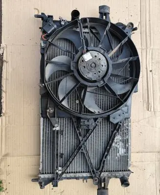 Opel Astra G Coolant radiator 09157937 0130303246 24431828