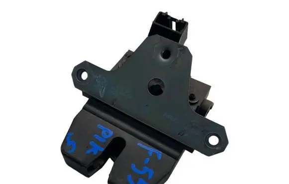 Ford Focus Tailgate/trunk/boot lock/catch/latch 442966DA 55003