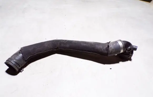 Audi A5 8T 8F Engine coolant pipe/hose 8K0122293