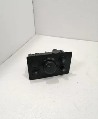 Opel Zafira B Light switch 04061200