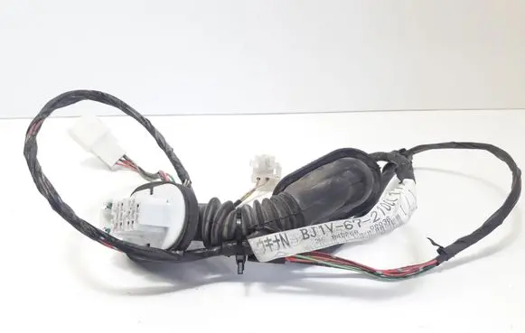 Mazda 323 Rear door wiring loom BJ1V67210C
