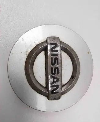 Nissan Qashqai R20 wheel hub/cap/trim 40342EB210