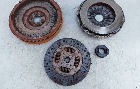 Volkswagen Jetta VI Clutch set kit 3082002152 1878007905