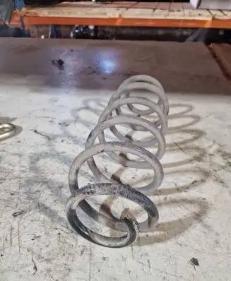 Citroen C4 I Rear coil spring