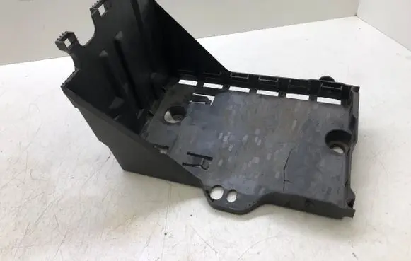 Citroen DS5 Battery tray 9689002180