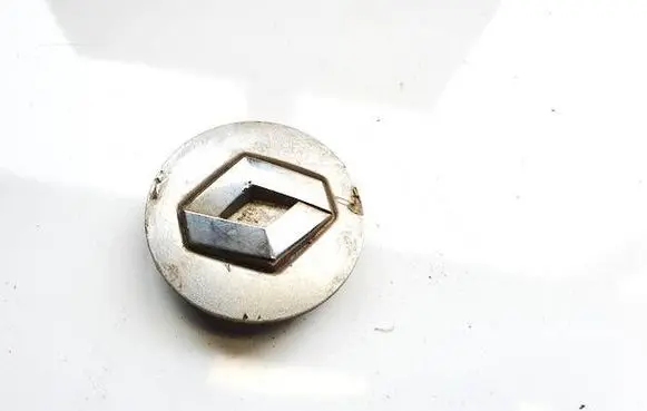 Renault Megane III Original wheel cap 8200043899