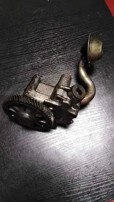 BMW 3 E46 Oil pump 7793754