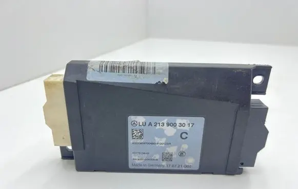 Mercedes-Benz E W238 Other control units/modules A2139003017 1017513401