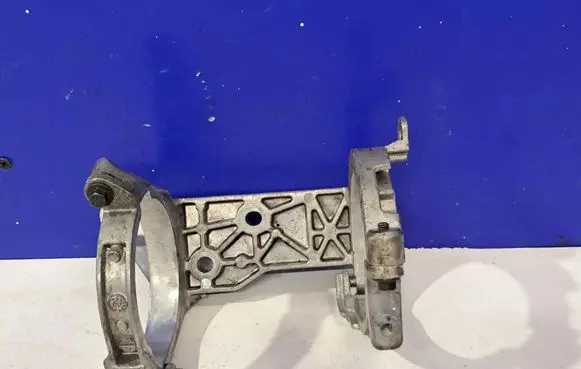 Polestar 2 Holder (bracket) 32208553
