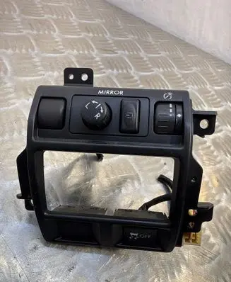 Subaru Legacy Wing mirror switch 83061AJ000