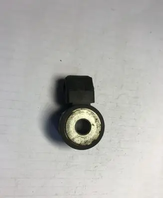 Opel Astra H Detonation knock sensor 55353316 5535331607106