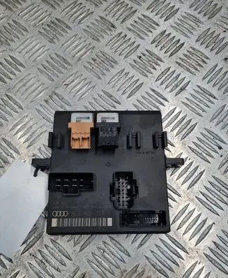Audi A4 S4 B6 8E 8H Comfort/convenience module 8E0907279E