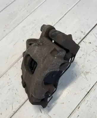 Honda Civic IX Rear brake caliper