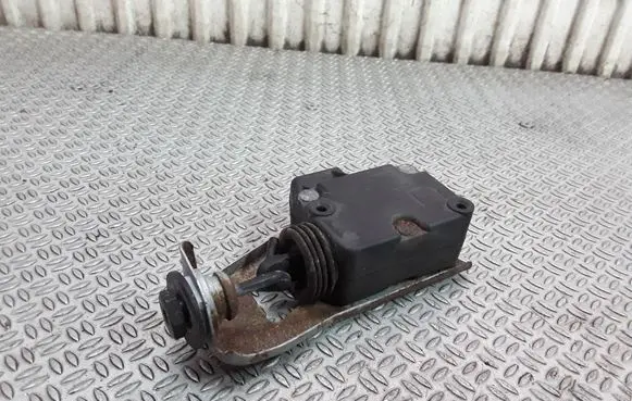 Peugeot 407 Fuel tank cap lock 9643826880