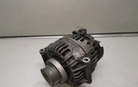 Renault Scenic I Generator/alternator 0124415014 7700434900