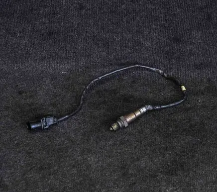 Volkswagen PASSAT B6 Lambda probe sensor 03L906262B