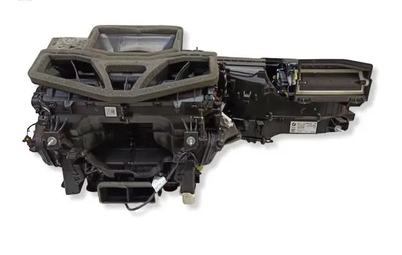 BMW 5 G30 G31 G38 Interior heater climate box assembly 9868742 B069366 92970151