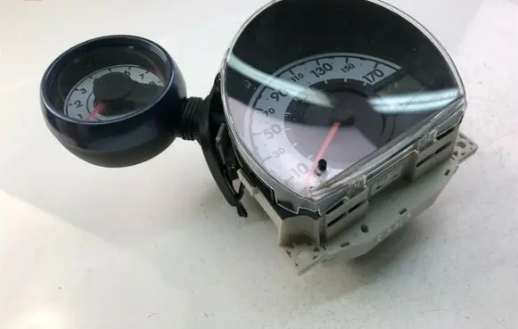Toyota Aygo AB10 Speedometer (instrument cluster) 00419171 K3318