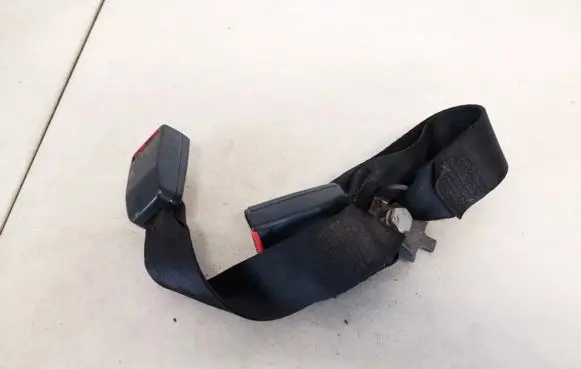 Citroen Xsara Rear seatbelt buckle