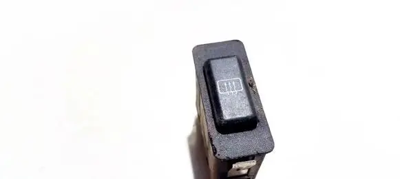 BMW 5 E34 Windscreen/window heater switch 61311391749
