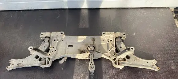 Volkswagen Golf VI Front subframe 1K0199369G 15092003