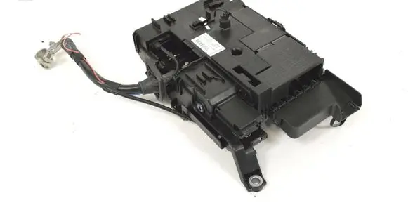 Volkswagen PASSAT B6 Fuse box set 7P0937548F