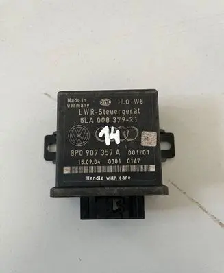 Audi A6 S6 C6 4F Light module LCM 8P0907357A 5LA00837921