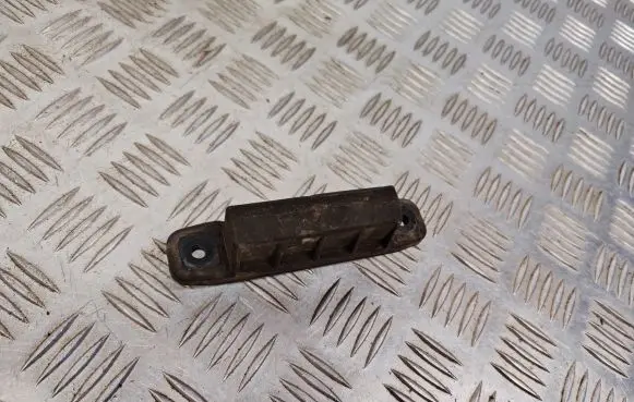 Tailgate opening switch