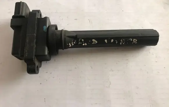 Suzuki Grand Vitara I High voltage ignition coil 3341077E2