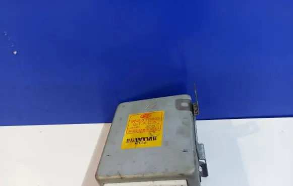 Hyundai Terracan Central body control module 95400H1650