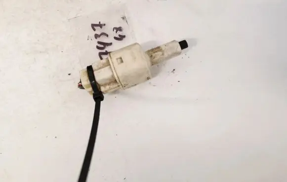 Toyota Avensis T250 Brake pedal sensor switch