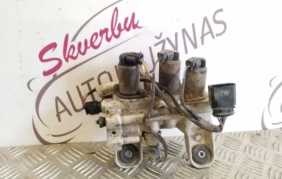 Porsche Cayenne (92A) Active stabilizer control/valve assembly 7L0971214 20100910 7P5411851