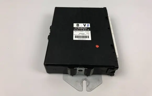 Subaru B9 Tribeca Engine control unit/module 22611AM01A
