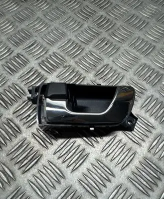 Mitsubishi Shogun Front door interior handle MR432271