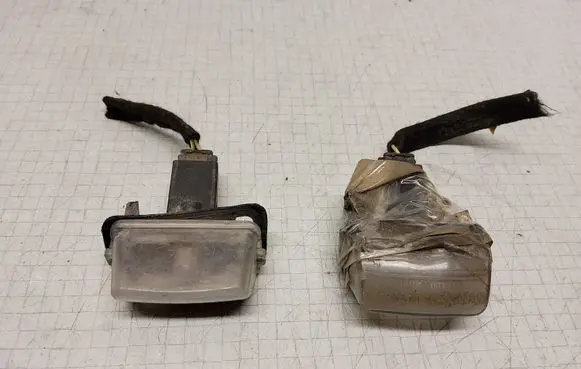 Citroen Berlingo Number plate light
