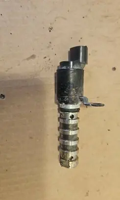KIA Ceed Camshaft vanos timing valve 52B700 BTHR373
