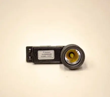 Jaguar XK8 - XKR Passenger airbag on/off switch HJE9682AB