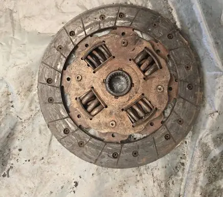 Isuzu Trooper Clutch pressure plate 