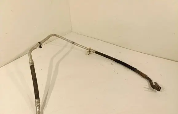 Air conditioning (A/C) pipe/hose