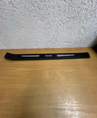 BMW 7 E65 E66 Front sill trim cover 8223552 F6015
