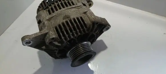 Renault Laguna I Generator/alternator