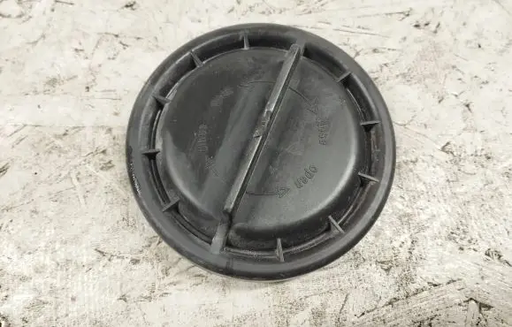 Mercedes-Benz ML W164 Headlight/headlamp dust cover 14735400