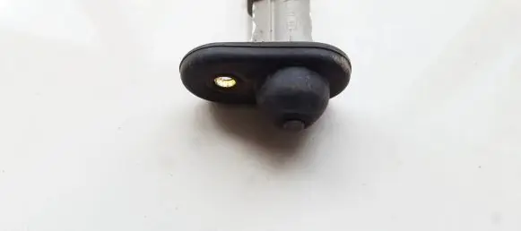 Opel Zafira A Front door sensor 09153611